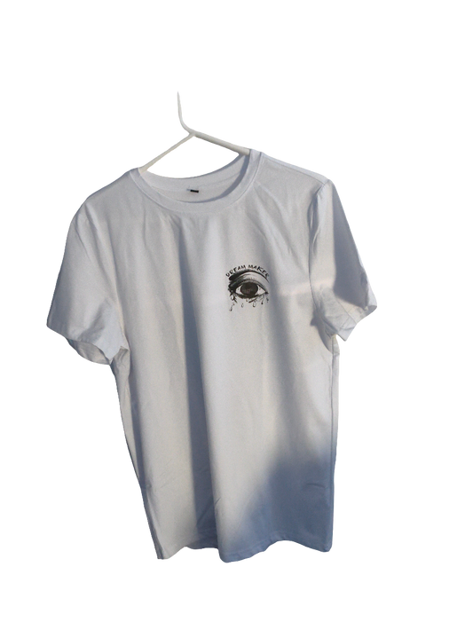 White t-shirt
